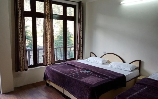 Hotel Pine spring