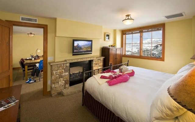 Inn at Lost Creek