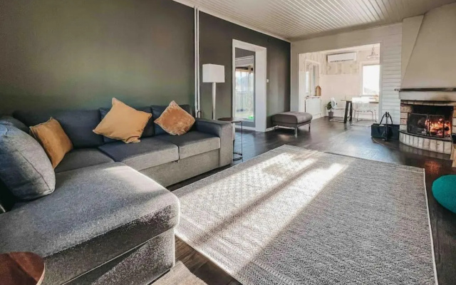 Säfsen House • Spacious updated home • Close to the slopes!