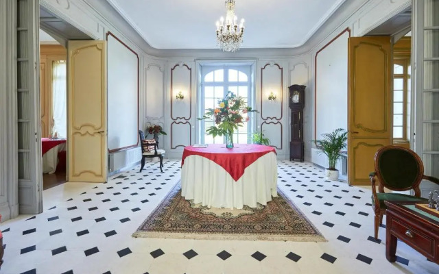 Le Château des Monts