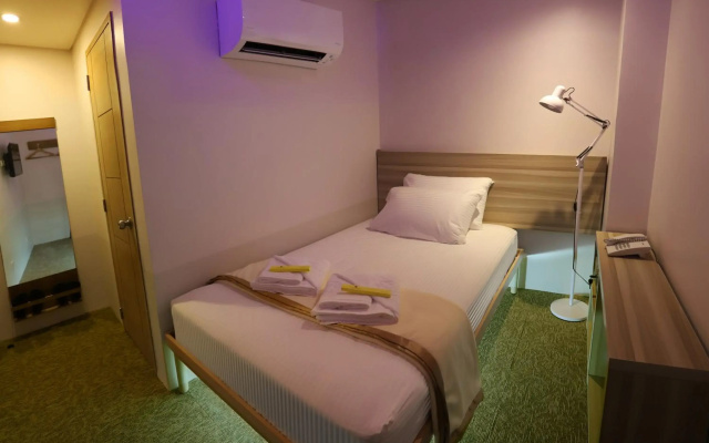 1010 Hotel