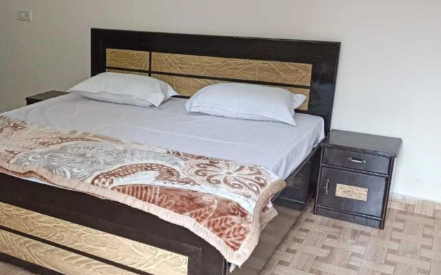 Oyo Home 92096 Youphoria