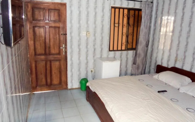 Dansaky Hotels & Suites