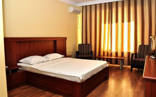 Fortune Palace Hotel