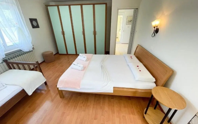 Apartment in Croatia Near Adriatic Coast