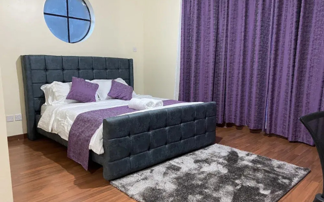 Takdiri Homes Plush 3BR Appartment