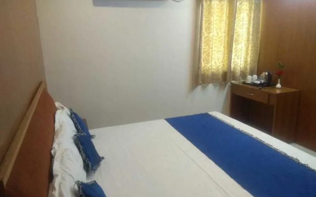 New Hotel Shiva