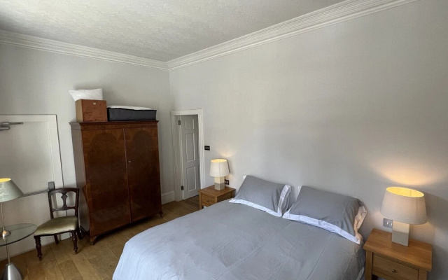 Historic Luxury Apartment in Inverness City Centre