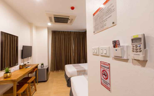 24 At Home Hotel