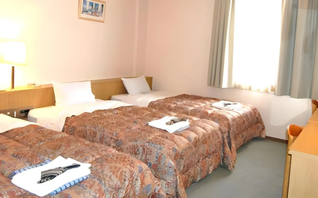 Kanonji Grand Hotel