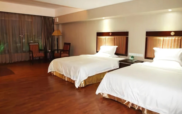 Longhu Island Hotel