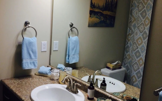 Private Suite in Cowichan Country