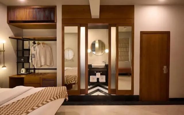 The Kin Hotel