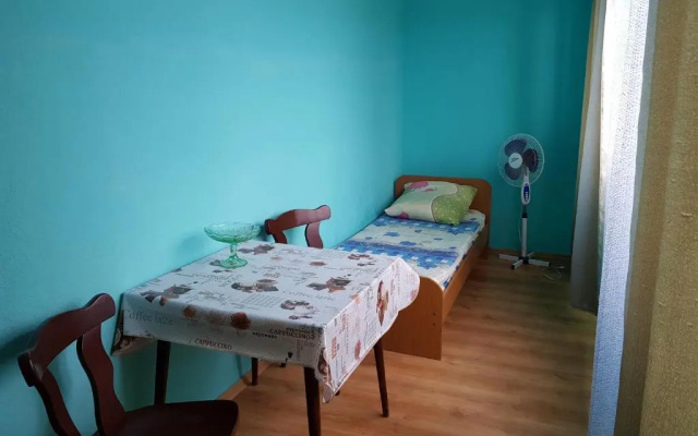 3-h komnatnye apartamenty po ulitse Abazgaa