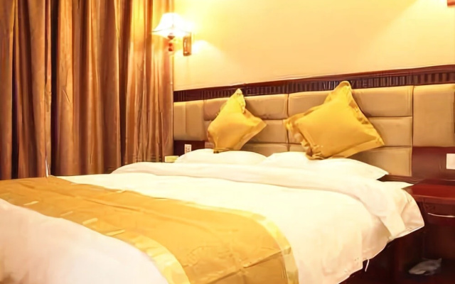 Qianhe Hotel