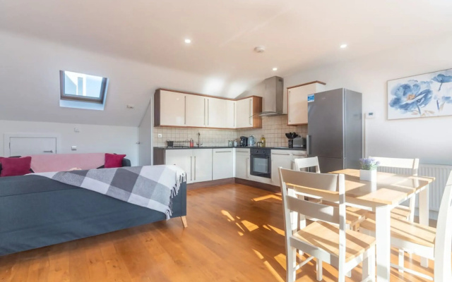 St. Johns Hill Penthouse
