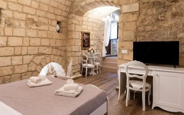 Saint Michel Room by Wonderful Italy