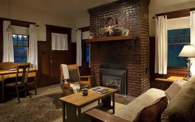 Belton Chalet