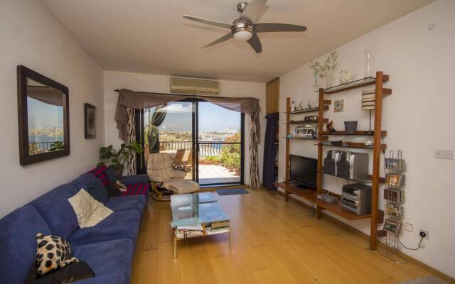 Отель Harbour View Host Family Bed and Breakfast комната для гостей