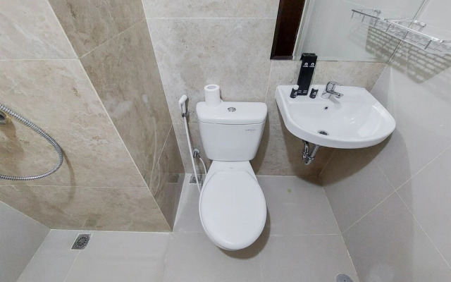 Homey And Simply Studio At Transpark Bintaro Apartment