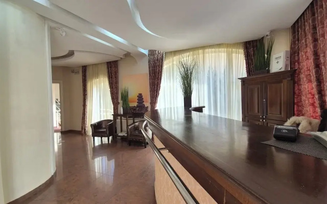 Hotel Imperial Timisoara by JR