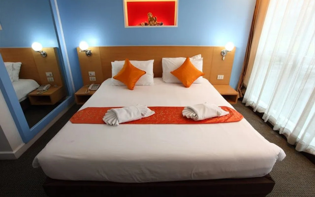 Ever Rich Hotel