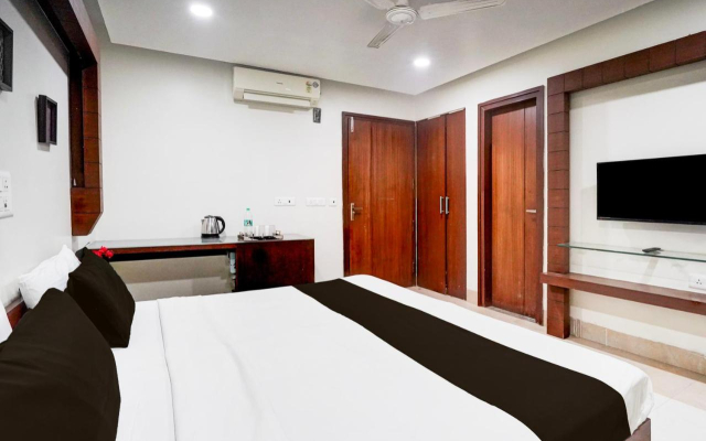 FabHotel Zineb Sector 122