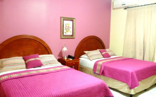 THE Green Frog Inn Bed and Breakfast