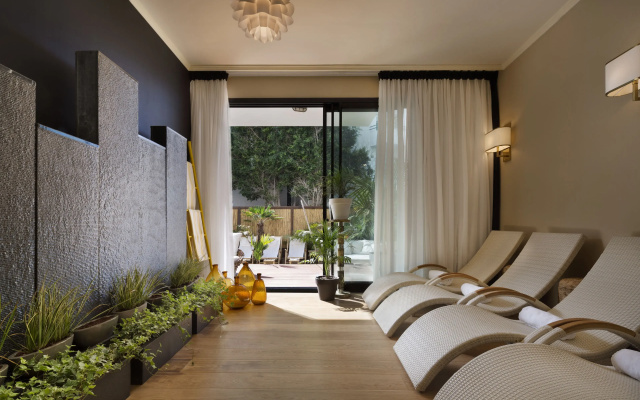 Brown Beach House by Brown Hotels