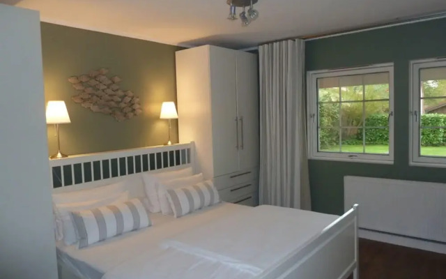 Spacious Holiday Home in Bastorf near Seabeach with Garden