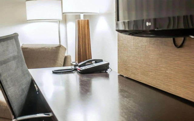 Sleep Inn & Suites Fort Campbell