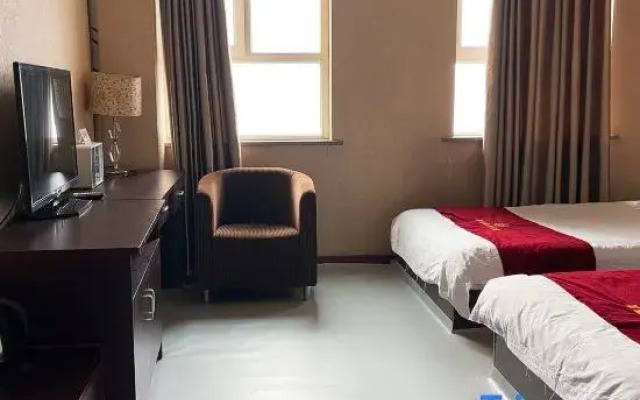 Laifu Business Hotel