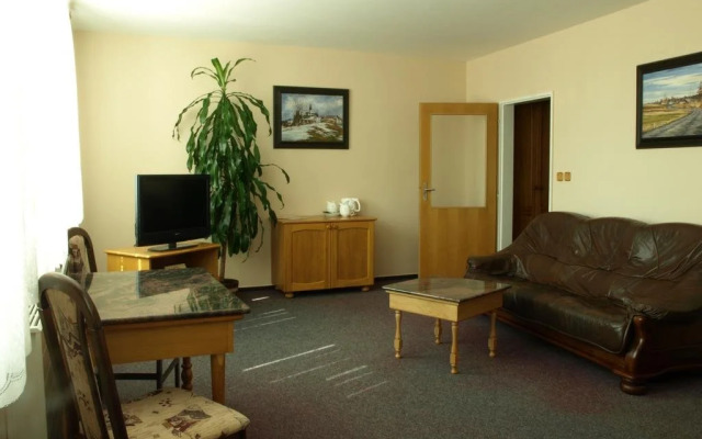 Hotel U Labutě