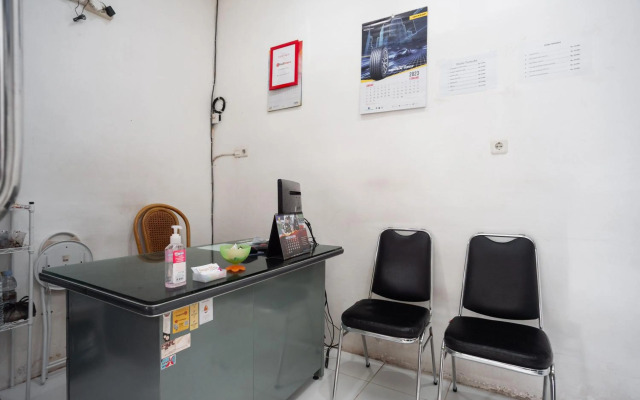 OYO 3929 8angau Mas
