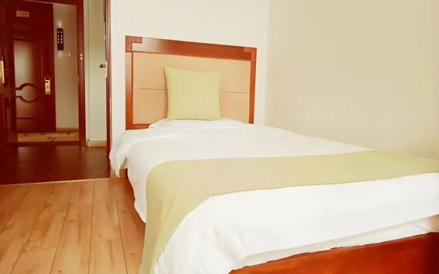 GreenTree Alliance Hulunbeier Zhalantun Railway Station Hotel