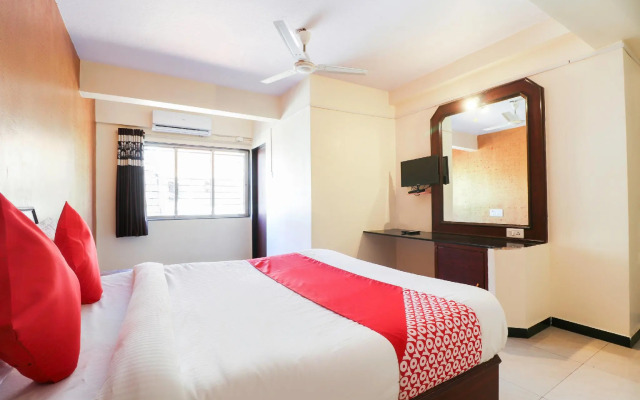 OYO 61503 Hotel Honey House