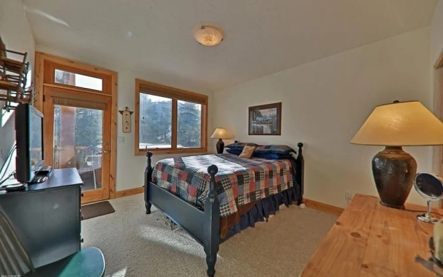 Antler Trail At Lakota 3 Bedroom Townhouse