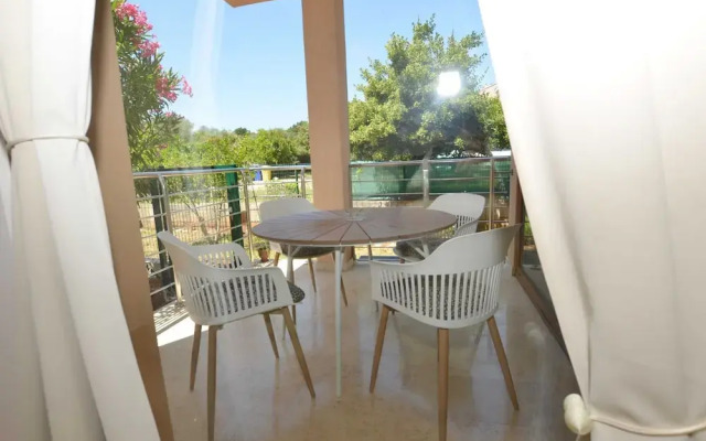 Elegant and Brigth Corner Apartments