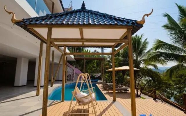 Yunpan Noah River View Resort Hotel