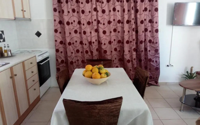 Fani's Apartments 4