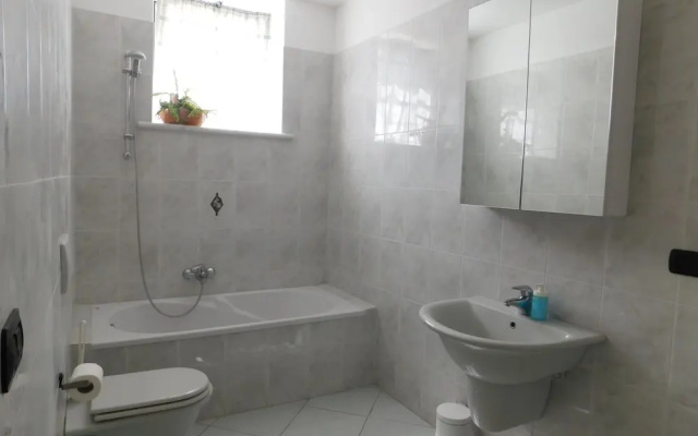 Fratelli Asquasciati 49 Apartment