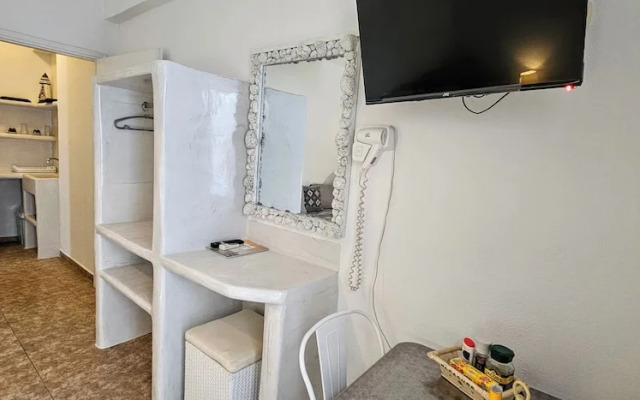 Room-pleasure Room 2 By The Sea