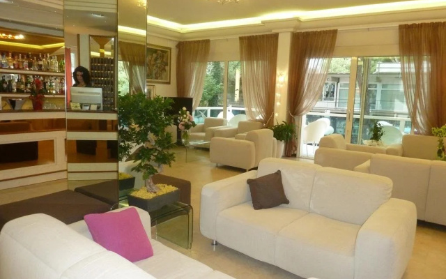Hotel Astra