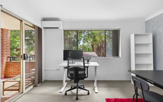 Bright Marrickville Flat With Balcony & Parking