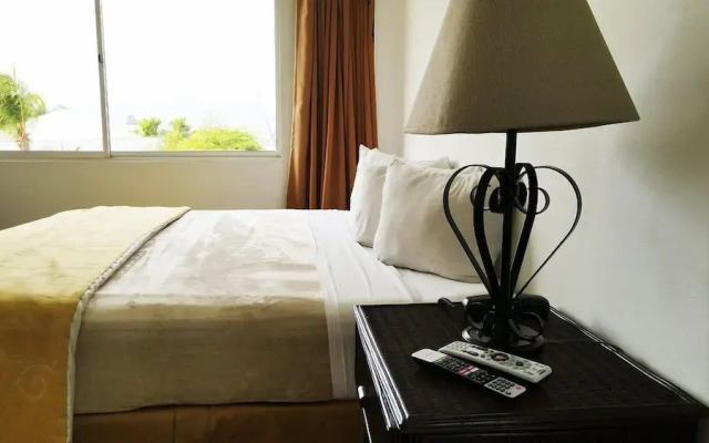 Aqua Vi Marina Hotel & Suites