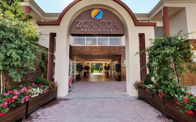 Party Hotel Zornitsa вид на фасад