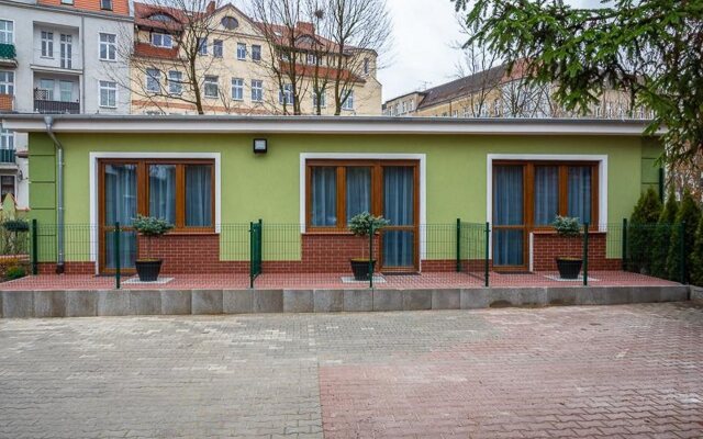 Hotel Topaz Poznan Centrum вид на фасад