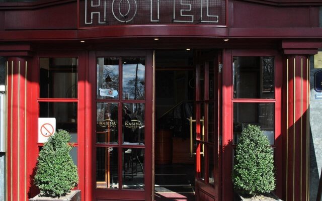 Hotel Kasina вид на фасад