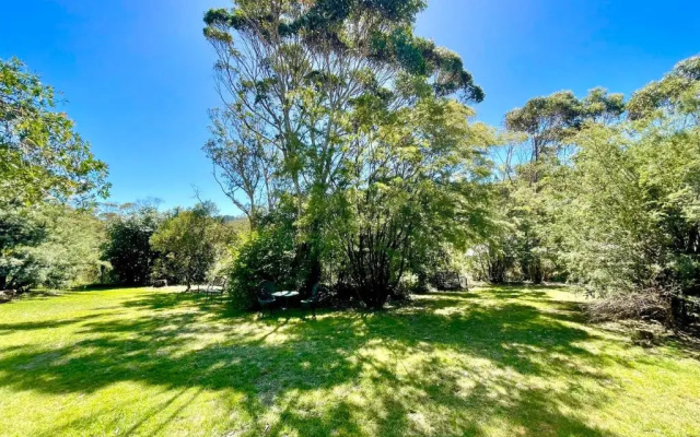 Sublime Cedar Lodge Leura