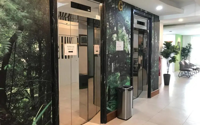 H Boutique Hotel Xplorer Loke Yew